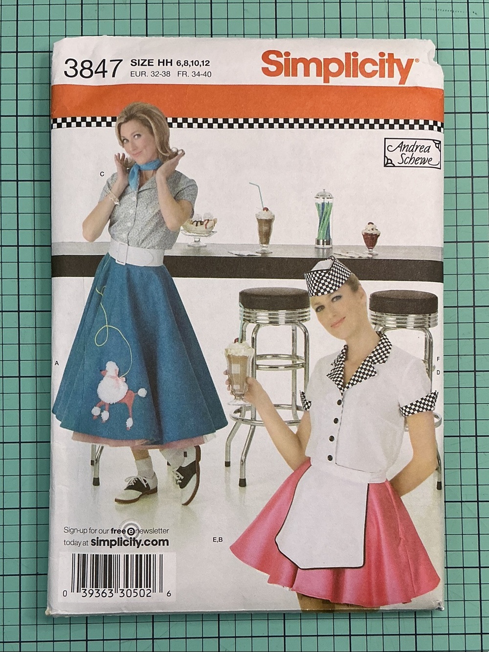 Simplicity 3847 Poodle Skirt and 50’s Diner Costume Pattern Sizes 6 8 10 12